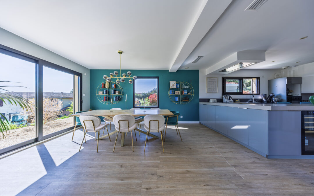 Maison neuve meublée et climatisée de 190 m2 à louer à Toussieu