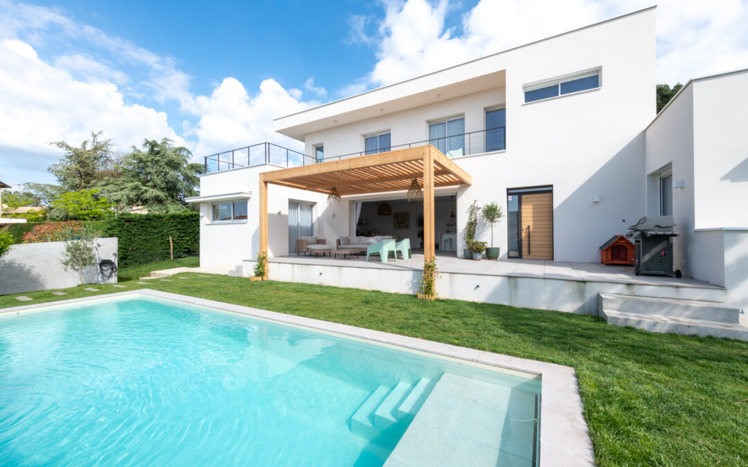 Superbe villa neuve meublée à louer La Tour de Salvagny